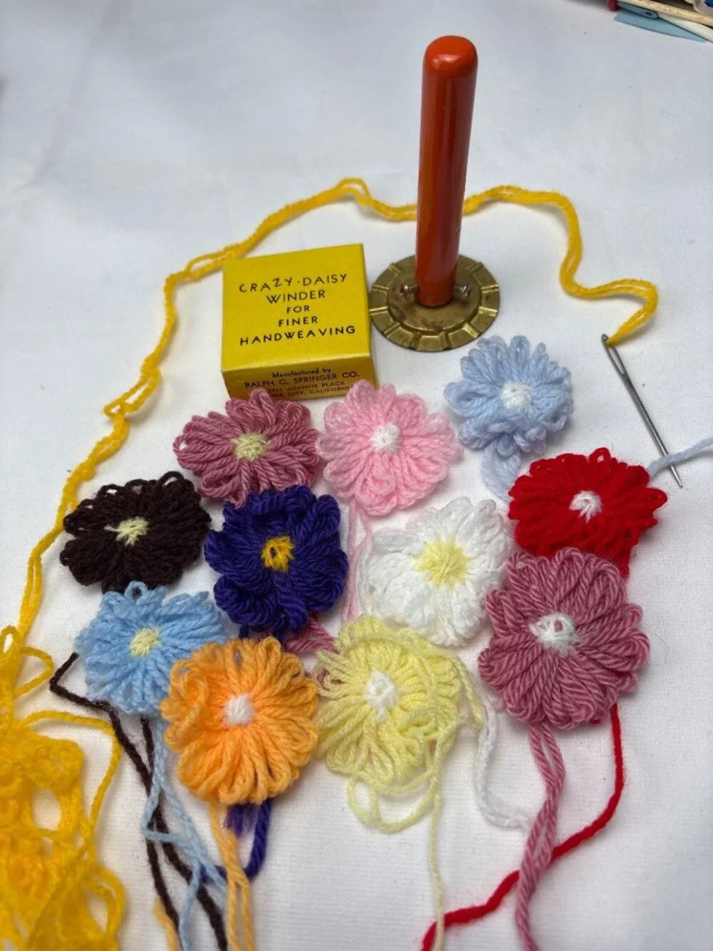 Crazy-Daisy Winder For Handweaving Vintage Complete Tool & Yarn Flowers Kit
